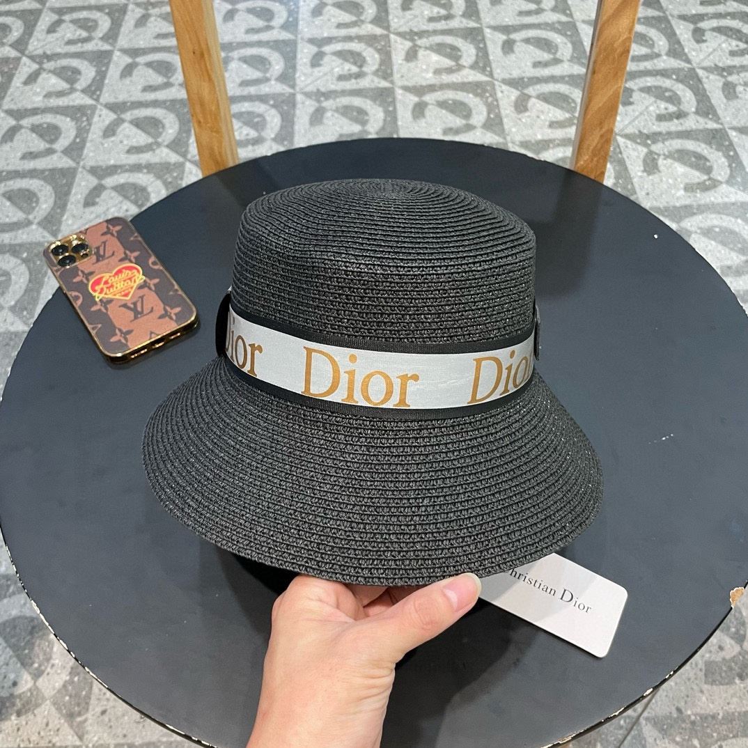 Christian Dior Caps